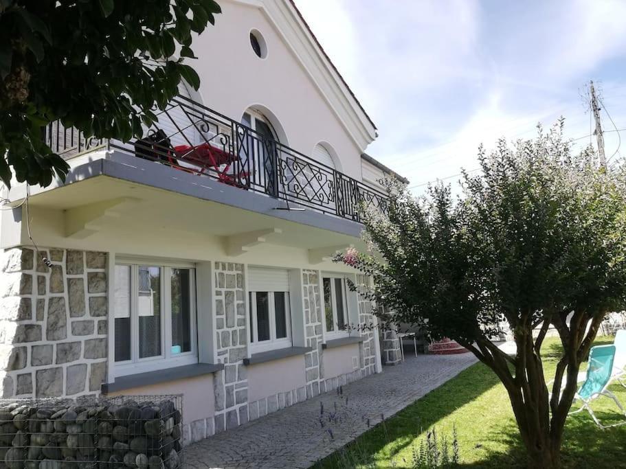 Appartement Dans Villa Pau Exterior photo