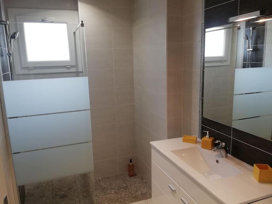 Appartement Dans Villa Pau Exterior photo